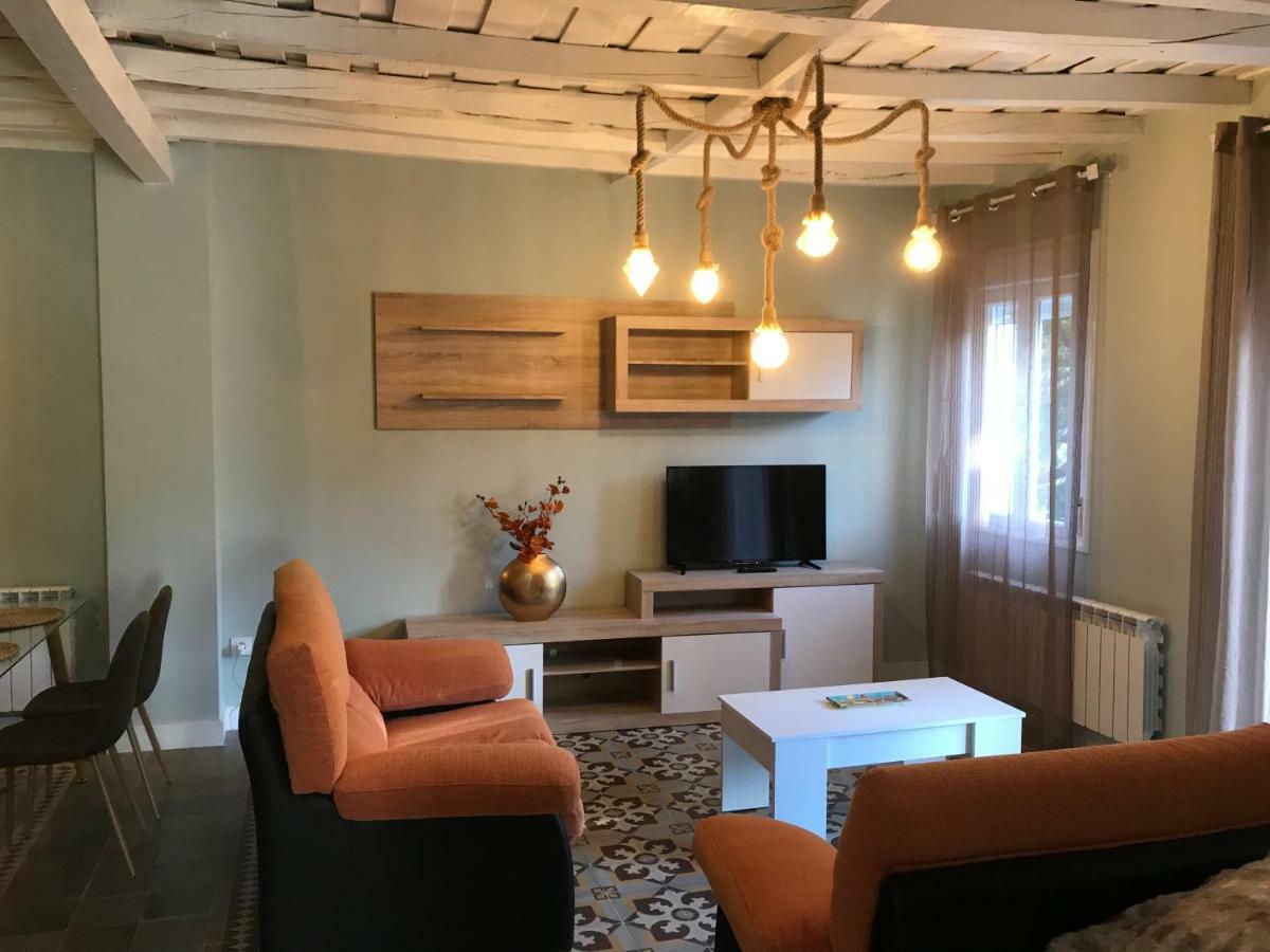 Апартаменты Charcos De Gredos Аренас-де-Сан-Педро Экстерьер фото